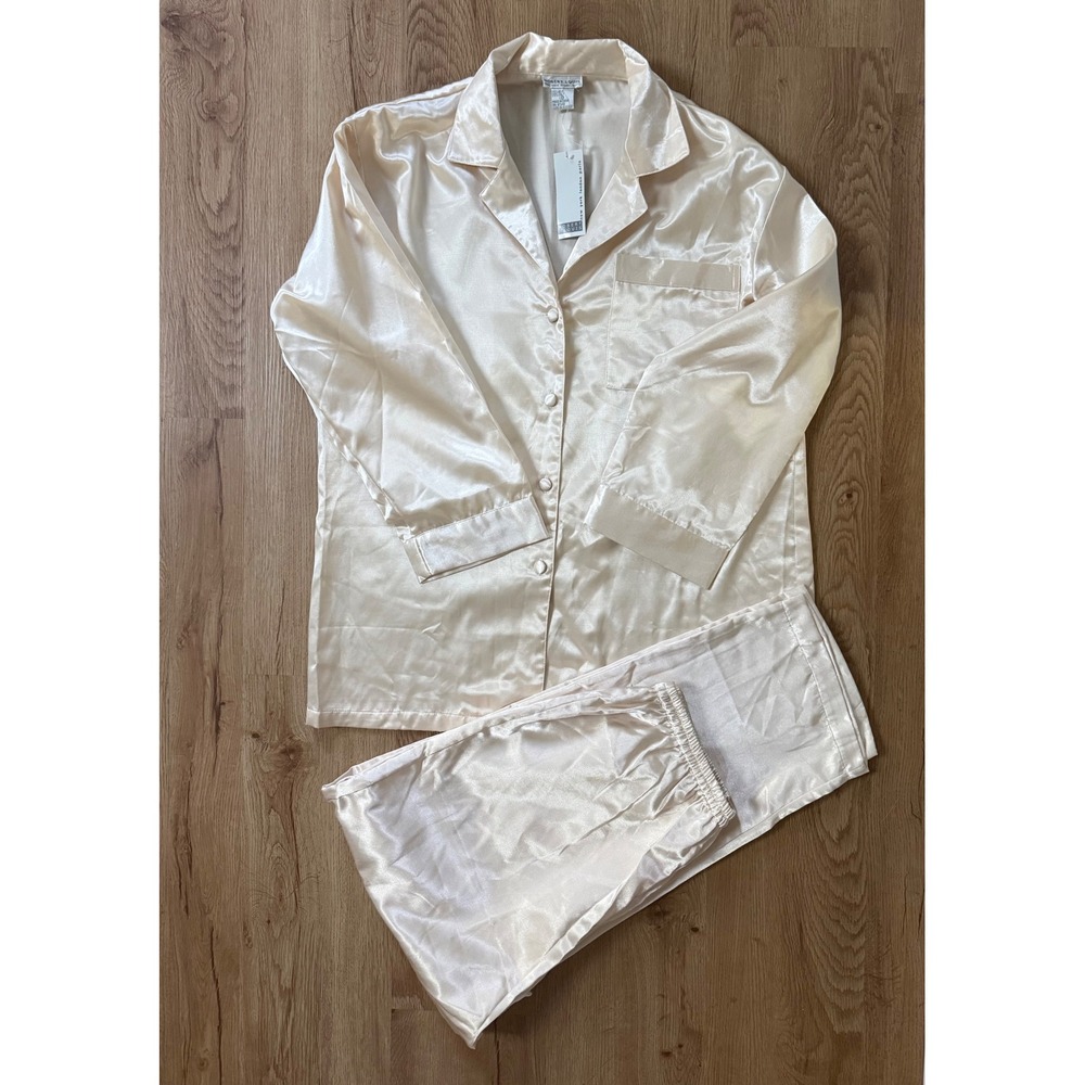 Robert Louis Vtg Silk Blend Pajama Set Ivory Satin‎ Long Sleeve Pants NWT Medium